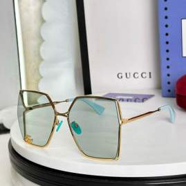 Picture of Gucci Sunglasses _SKUfw79398855fw